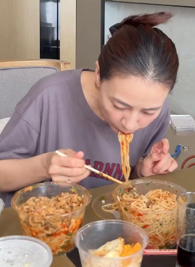 4.jpeg
